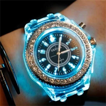 Moda LED Spor Saatler Cenevre Aydınlık Kadın quartz saat Bayanlar Kadınlar Silikon Kol Saatleri Parlayan Relojes Mujer 8 Renkler