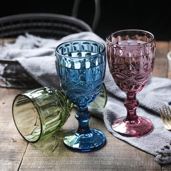 Retro Renkli şarap bardağı Kabartma Şarap bardağı Bardak Elmas Şampanya meyve suyu bardağı Düğün Bar Dekoratif Kadeh Takımı