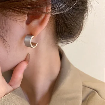 Kore Altın Gümüş Renk Geometrik Metal Küpe kadınlar için Kadın Retro Saplama Küpe 2022 Trend moda takı
